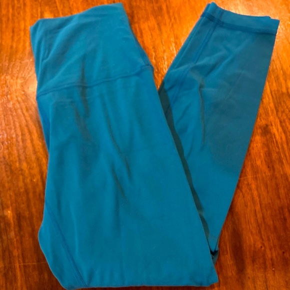 lululemon athletica Pants - Lululemon Align Leggings Highrise size sz 6. 25”. Perfect condition